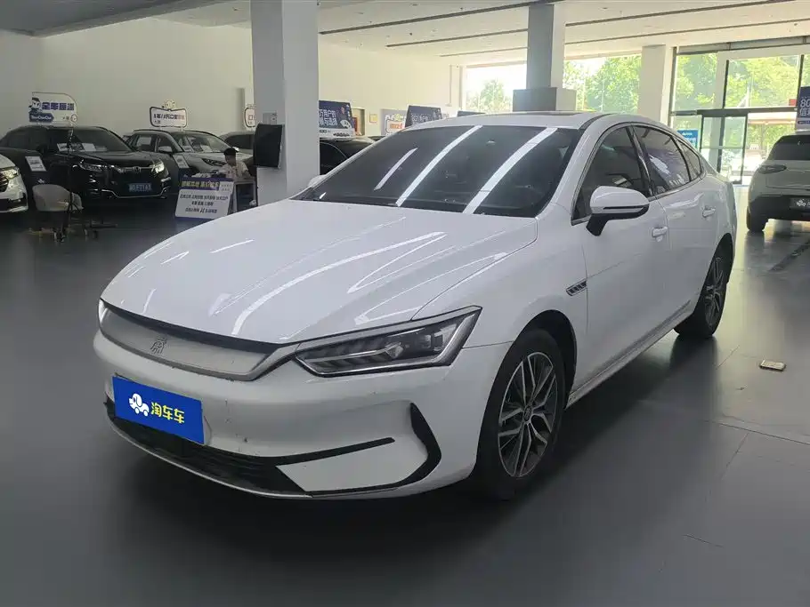 BYD Qin PLUS 2021 EV 400KM Luxury Model