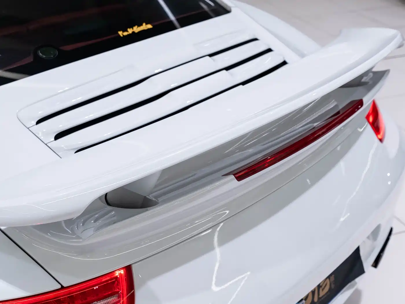 Porsche 911 2014 Turbo S 3.8T фото 6