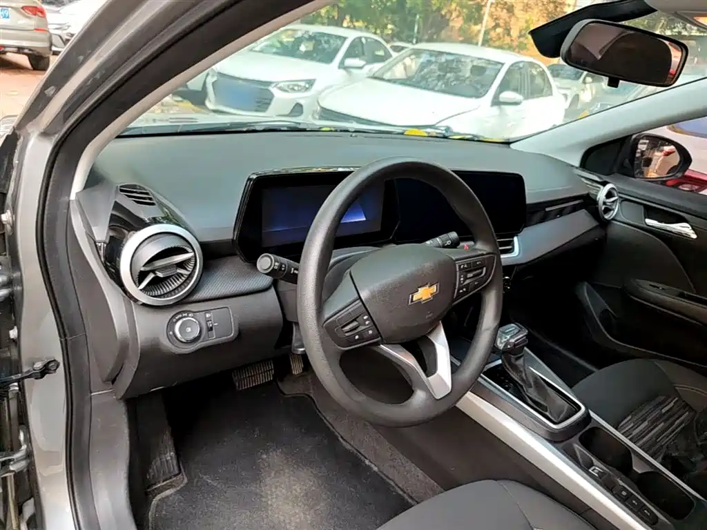 Chevrolet Monza 2023 1.5L DCT Enjoyment Edition фото 10