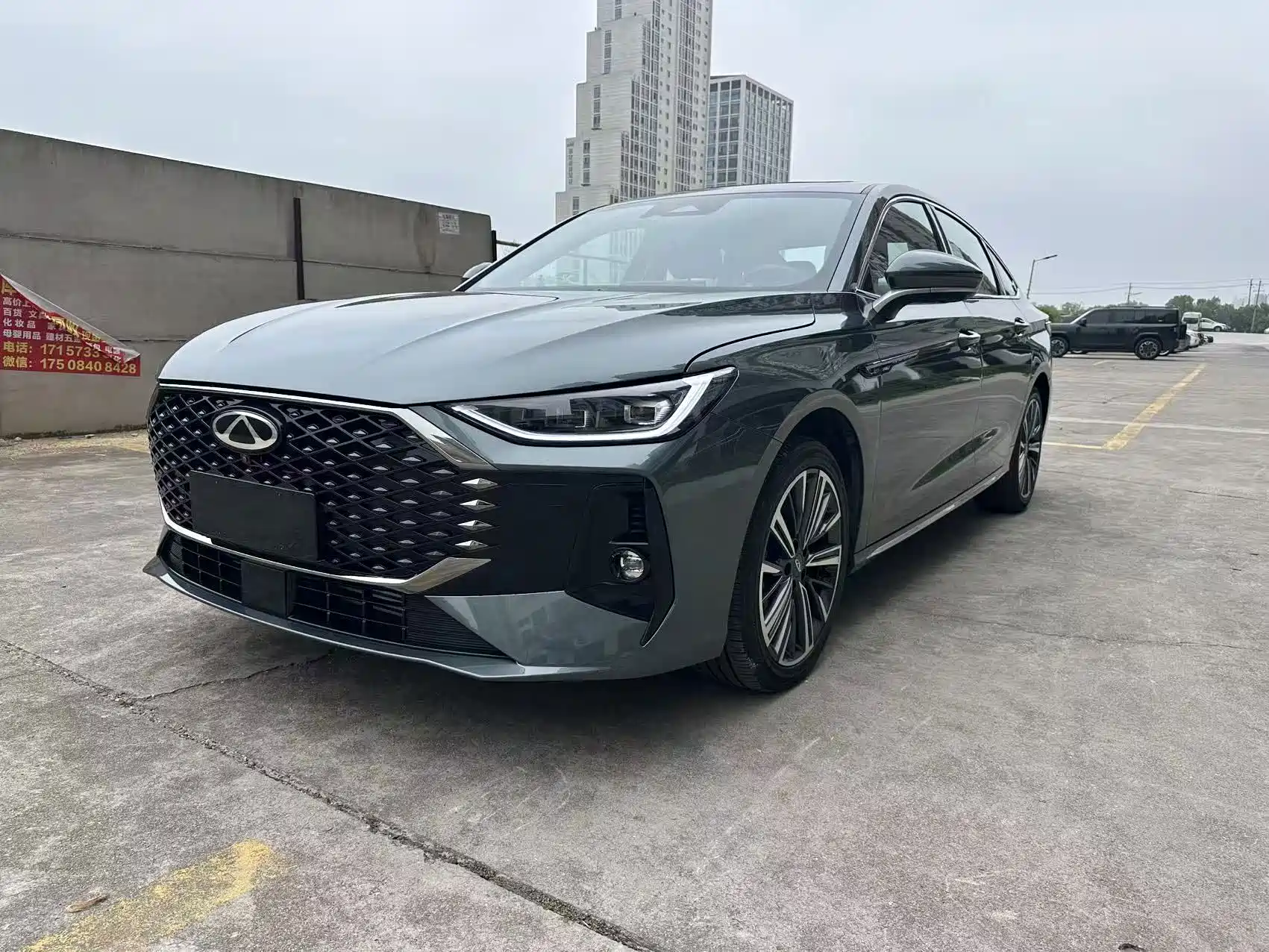 Фото 1 - Chery Arrizo 8 PRO