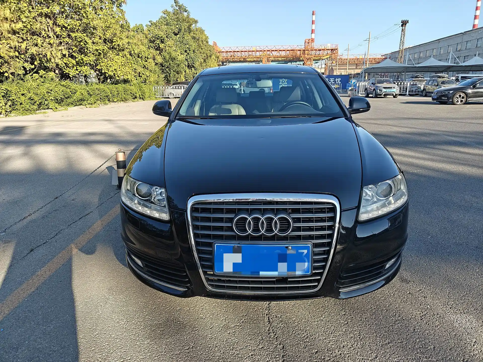 Photo 5 - Audi A6L