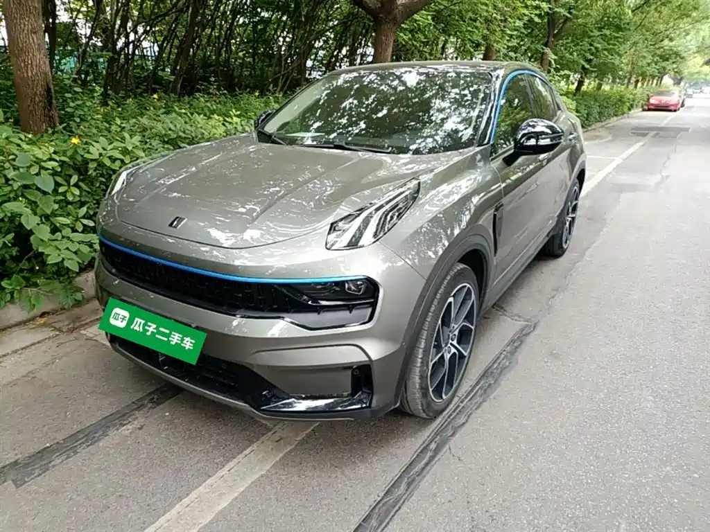 Lynk & Co 05 2020 2.0TD 2WD Shine Halo