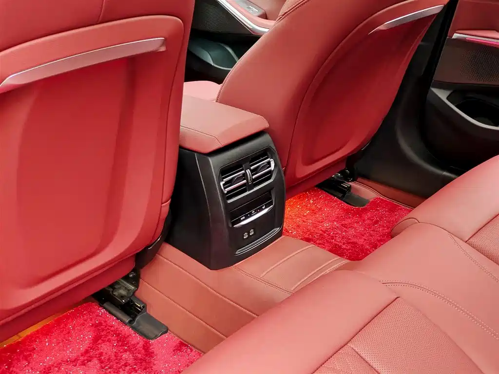 BMW i3 2024 eDrive 35 L фото 9