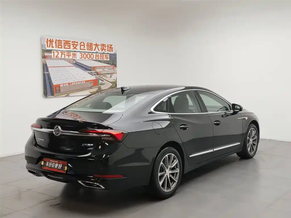 BUICK LACROSSE