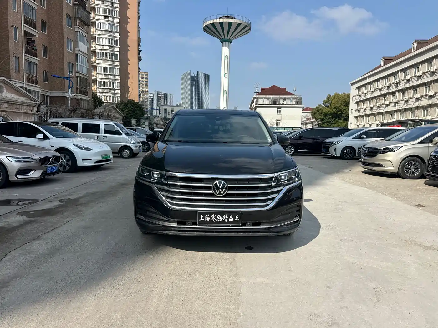 Volkswagen Viloran 2023 Facelift 330TSI Business Edition фото 2