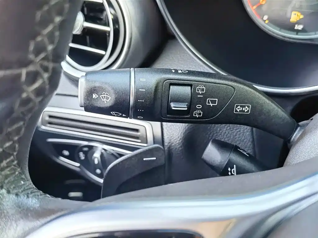 Mercedes-Benz GLC 2021 GLC 300 L 4MATIC Sporty фото 26