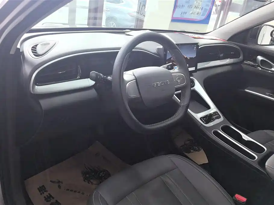 Geely Galaxy Starry Wish 2025 310km Youth Edition фото 12