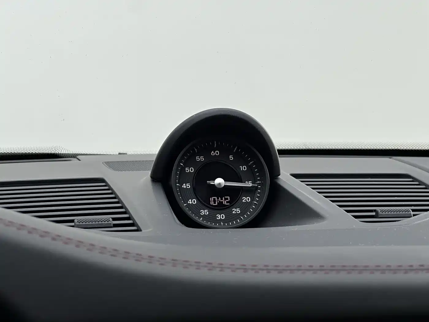 Porsche 911 2023 Carrera 3.0T фото 16