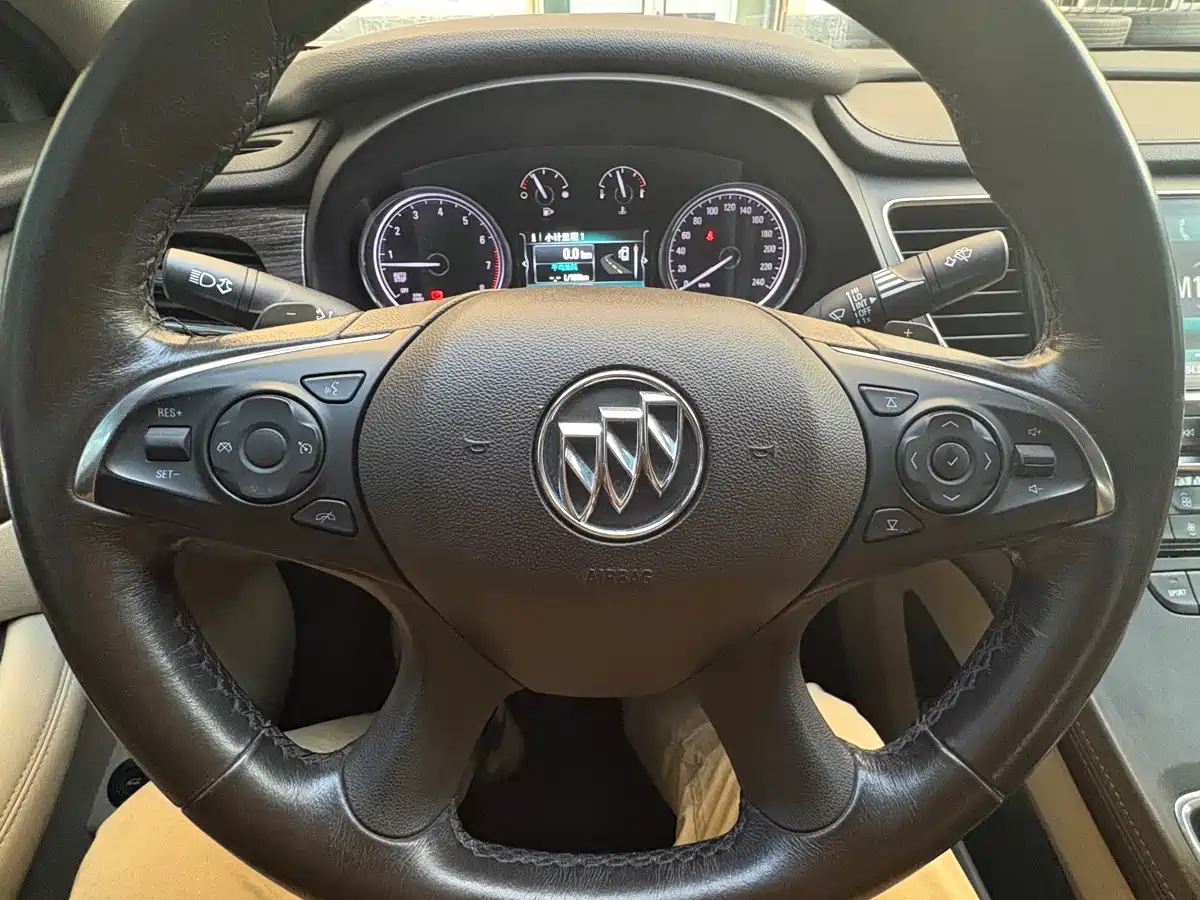 Buick LaCrosse 2016 20T Leading Type фото 10