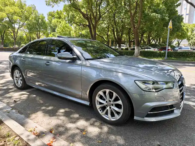 Audi A6L 2018 30th Anniversary 35 TFSI Fashion — фото 3