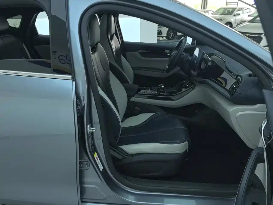 BYD Qin PLUS 2021 2021 DM-i 55KM Premium