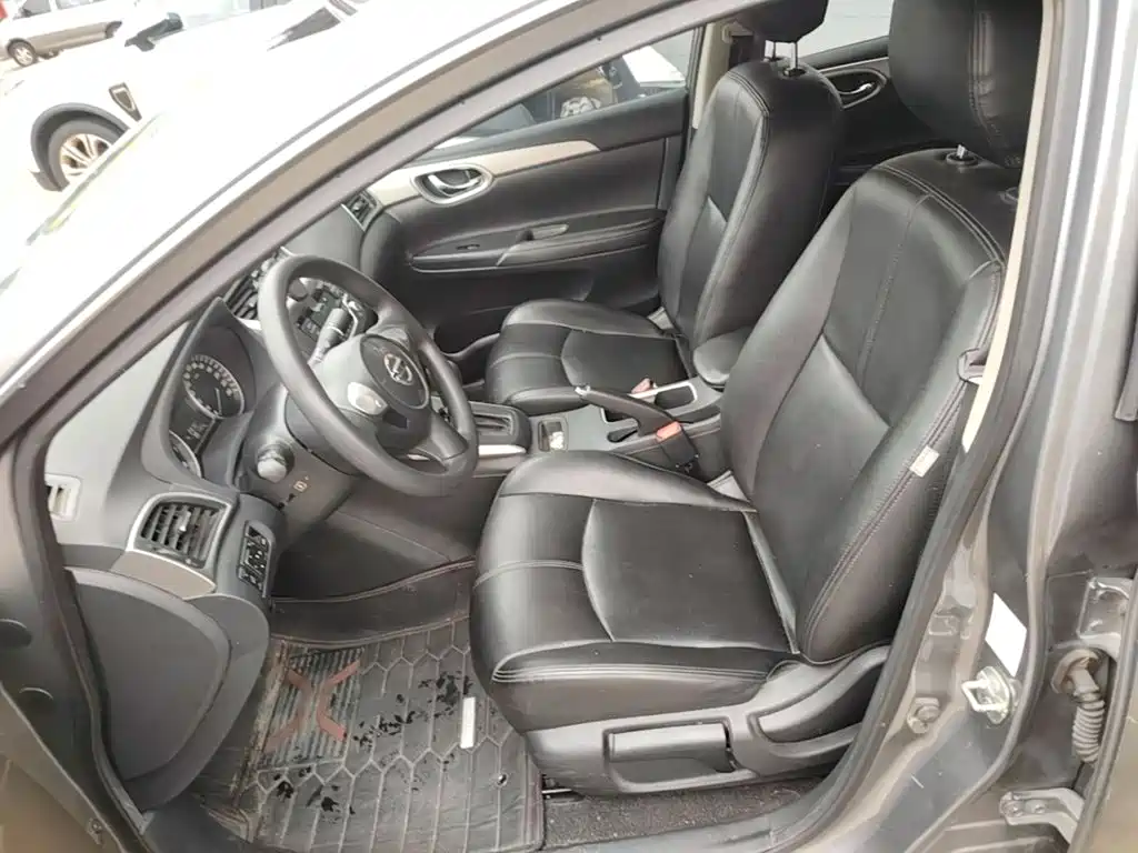 Nissan SYLPHY, миниатюра 11
