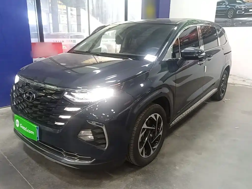 Hyundai Custo 2023 2021 270TGDi Premium LUX