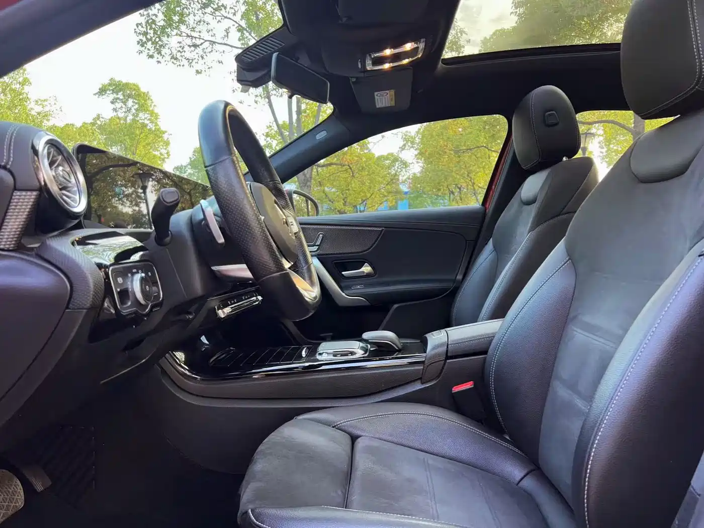 Mercedes-Benz A-Class 2020 A 200 L Sport Sedan фото 11