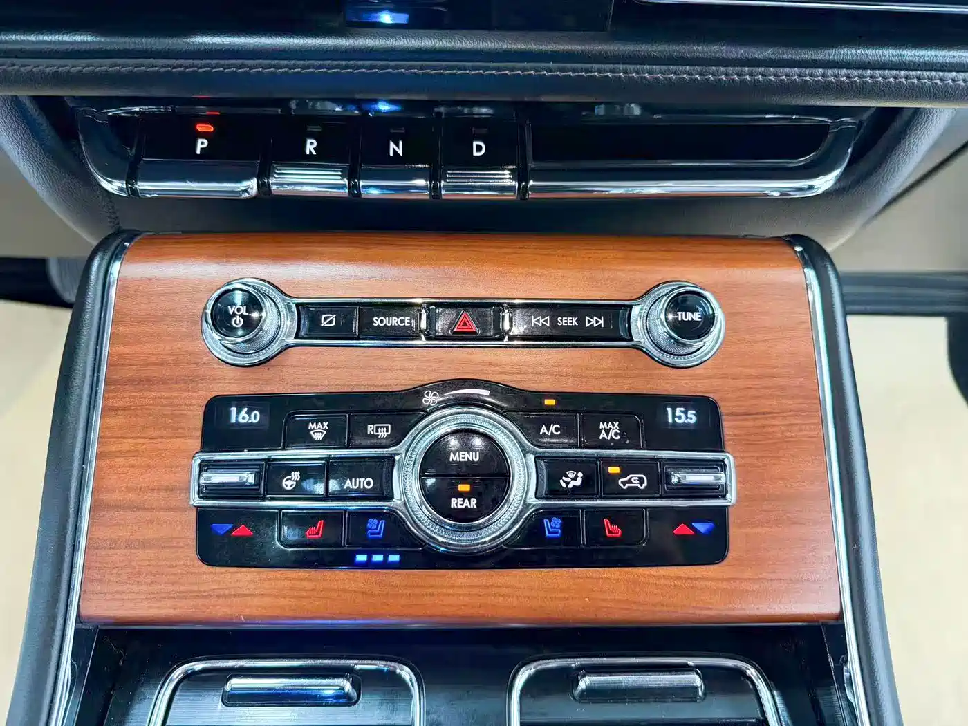 Lincoln Aviator, миниатюра 12