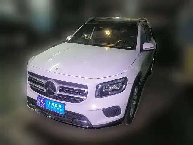 Mercedes-Benz GLB 2020 Facelift GLB 200 Style — фото 1