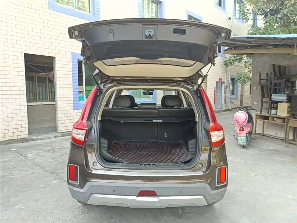 Geely Emgrand X6 2017 2016 1.8L Manual Premium