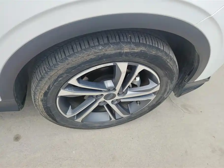 GEELY AUTOMOBILE BINYUE