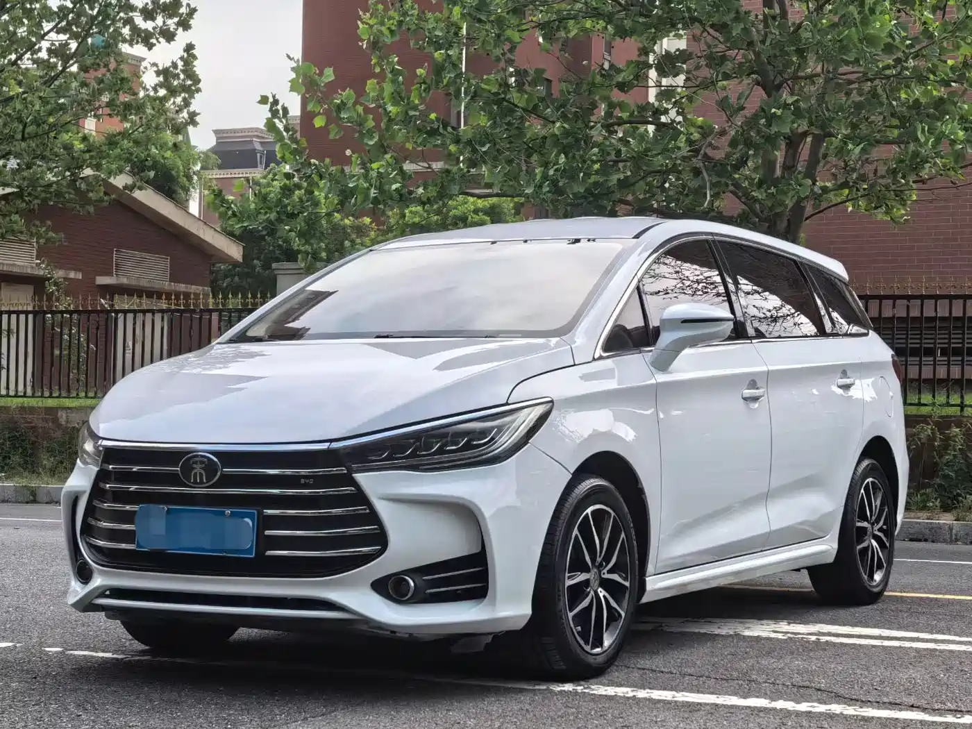 BYD Song MAX 2018 1.5T Auto Smart Connected Luxury 6-Seater