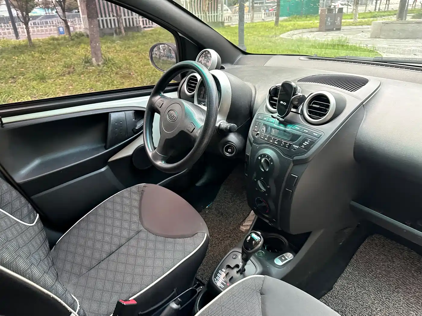 BYD F0 2016 2015 1.0L AMT Xuan Cool Edition