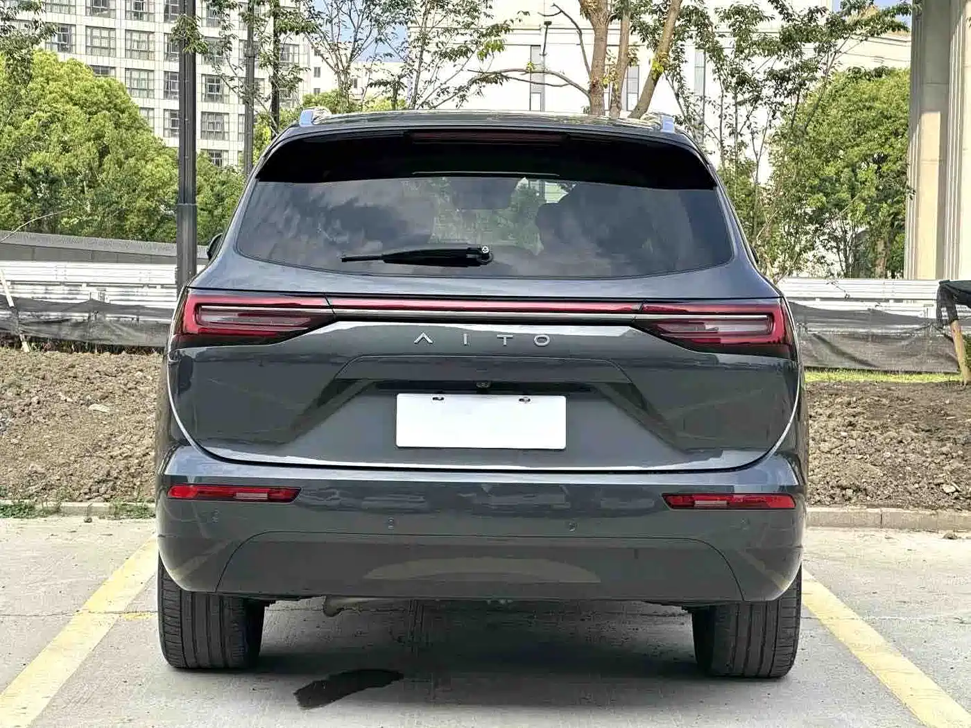 AITO Wenjie AITO M7 2022 1.5T RWD Comfort Edition фото 8