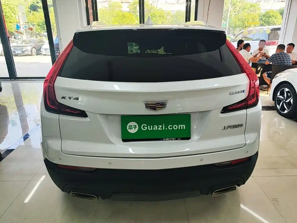 Cadillac XT4 2022 2022 28T FWD Style