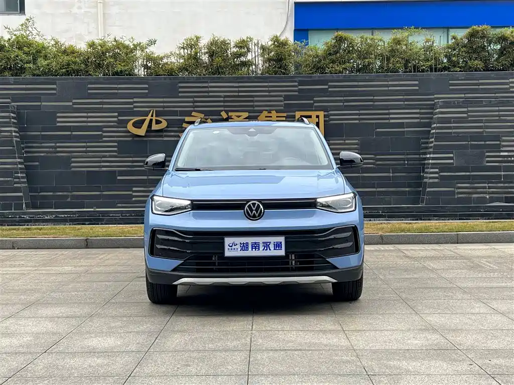Volkswagen Tharu 2025 New Edge 300TSI Enjoyment Edition фото 2
