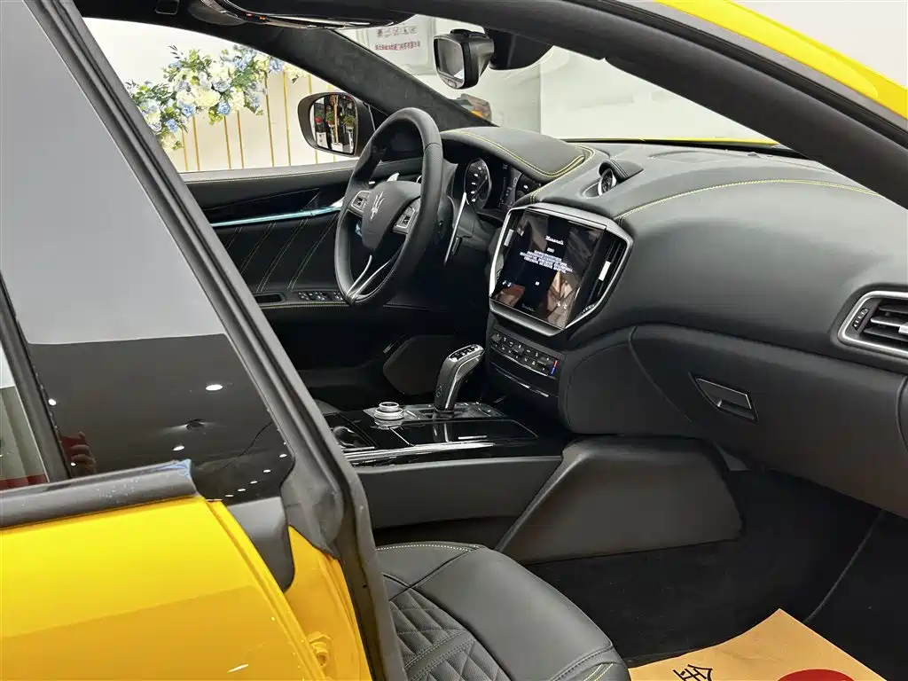 Maserati Ghibli 2024 2022 3.0T Modena