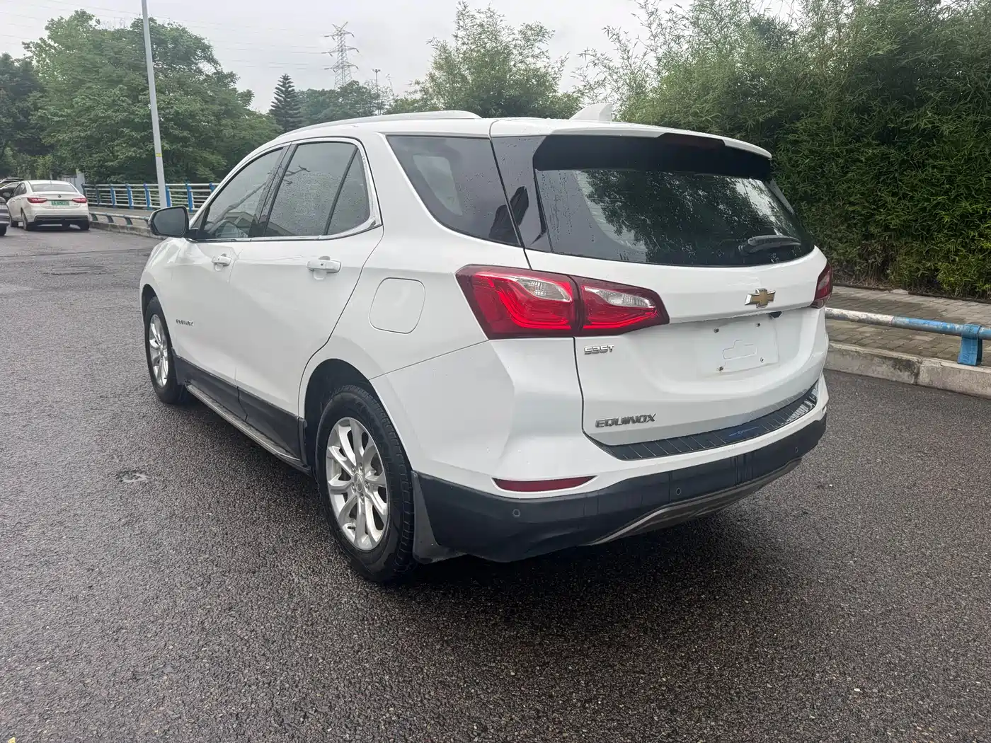 Chevrolet Equinox 2018 535T Automatic Galloping Edition фото 7
