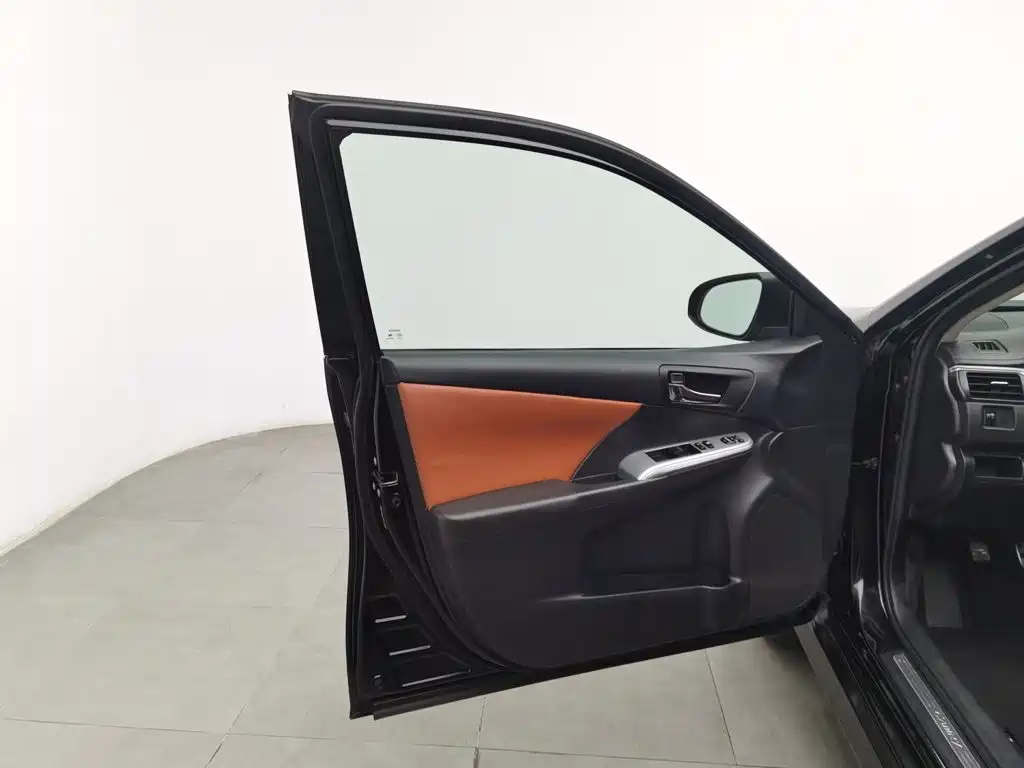 Toyota Camry 2014 2012 Junrui 2.0S Dynamic Edition