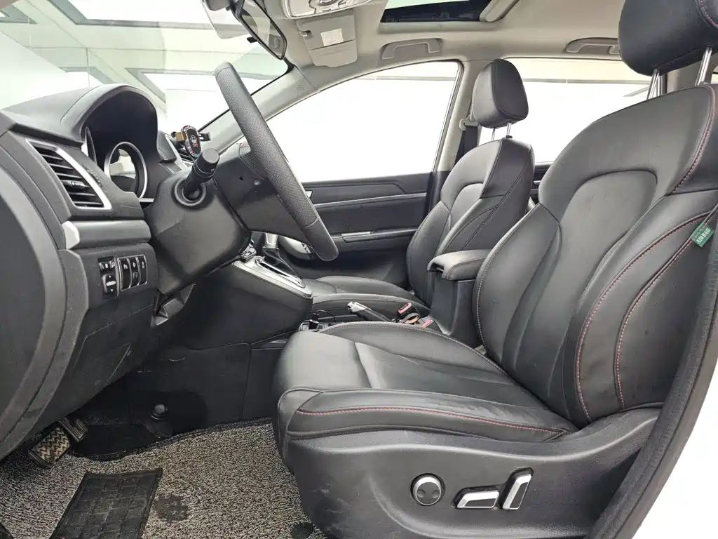 Photo 9 - Haval H6