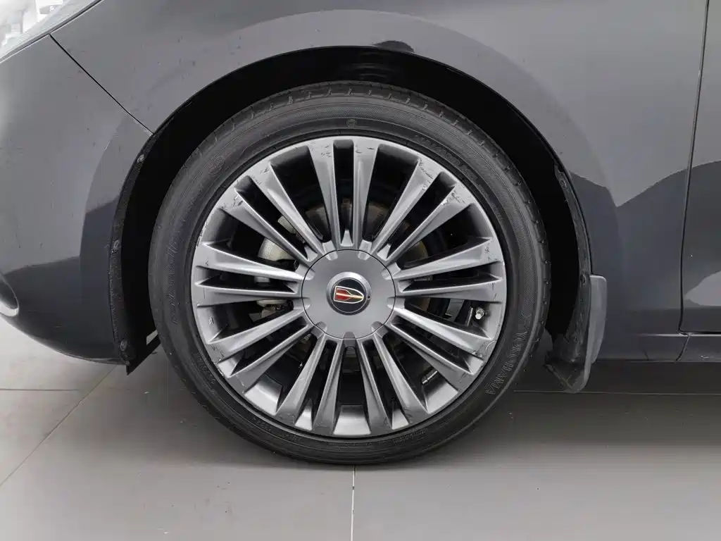 Hongqi H5, миниатюра 17