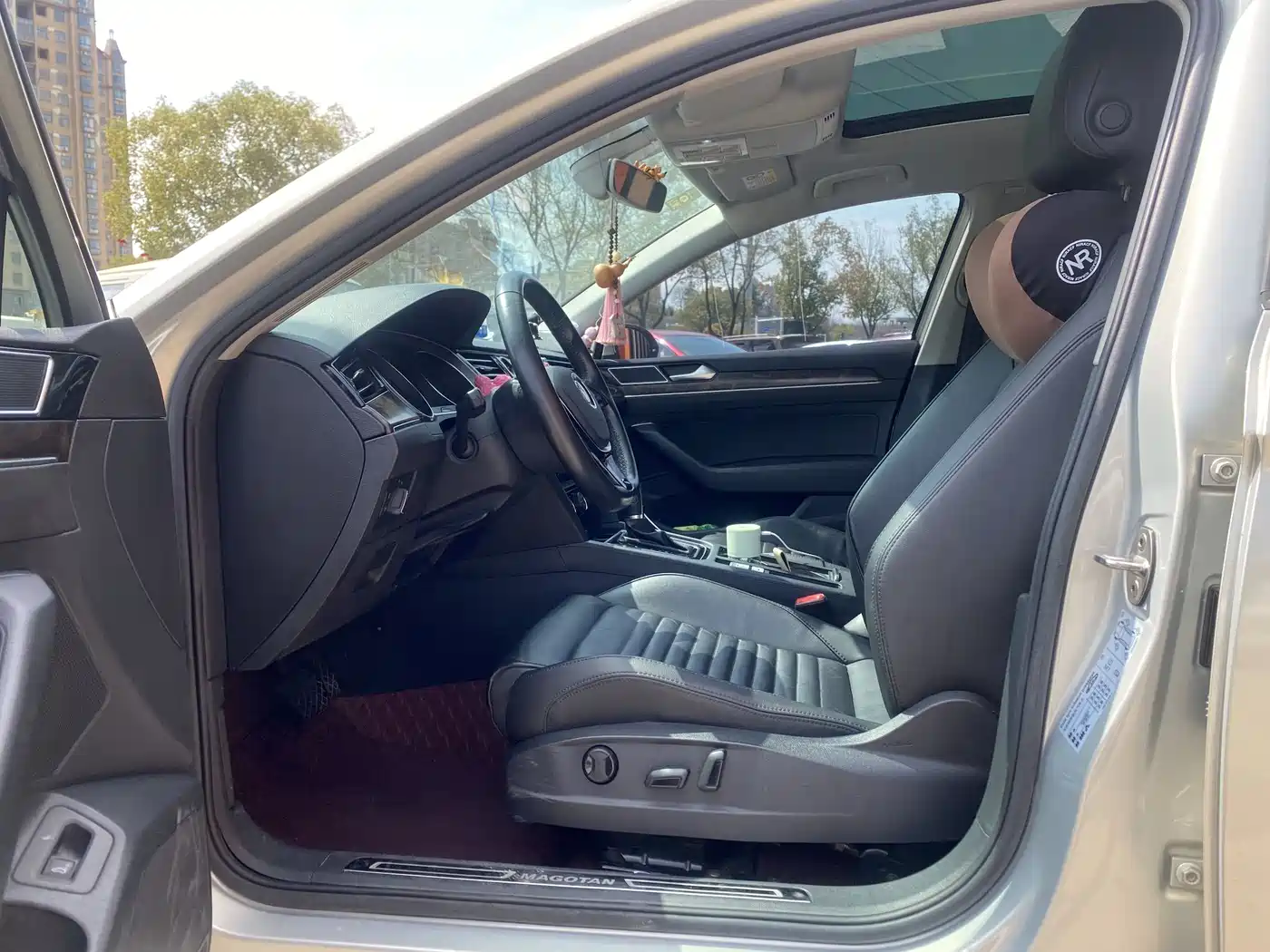 Volkswagen Magotan 2019 330TSI DSG Luxury Class China VI фото 5