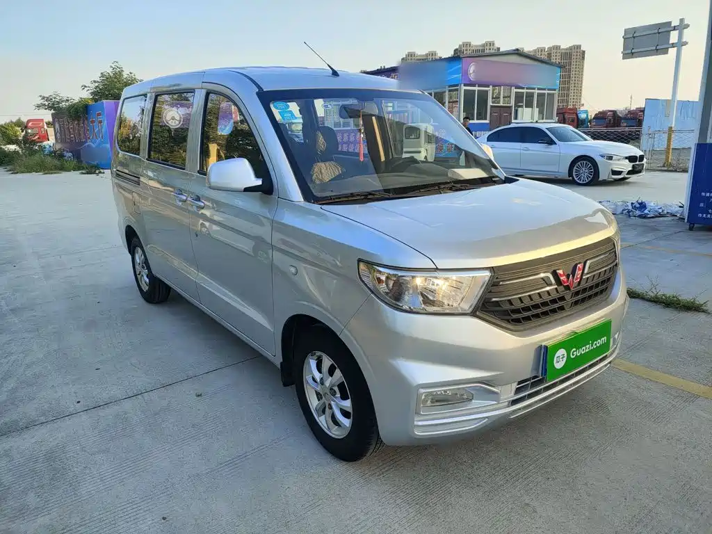 Фото 22 - Wuling Motors Wuling Hongguang V