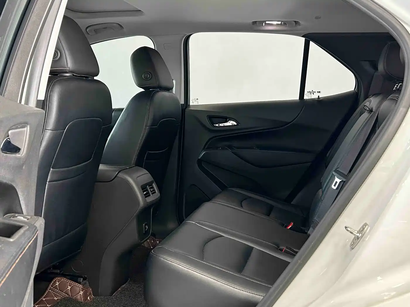 Chevrolet Equinox 2018 535T Automatic Frontier Edition фото 6