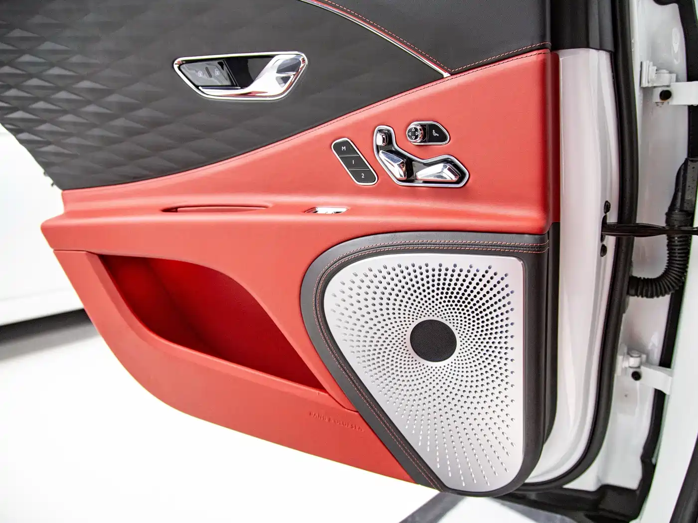 Bentley Flying Spur 2021 4.0T V8 Standard Version фото 9