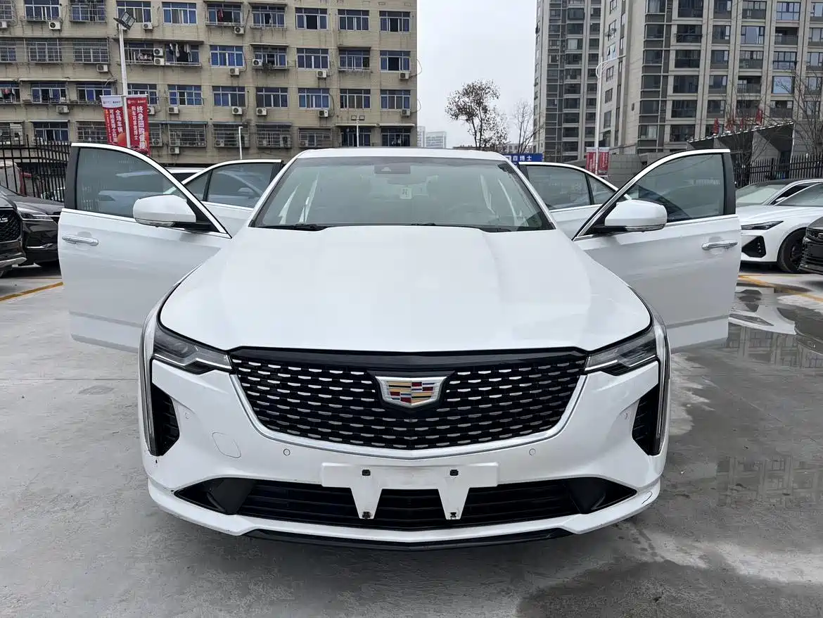 Cadillac CT4 2023 2023 25T Fashion Edition