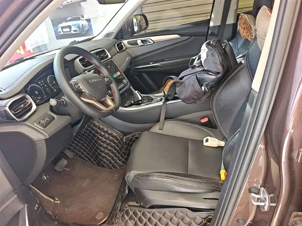 Lynk & Co 01 2019 2.0T 2WD Type Pro Version China V фото 15