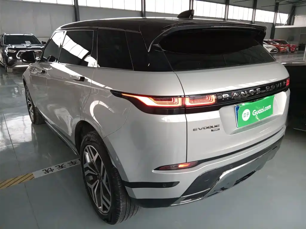 Land Rover Range Rover Evoque 2021 Range Rover Evoque L 249PS R-Dynamic S Performance Edition фото 23