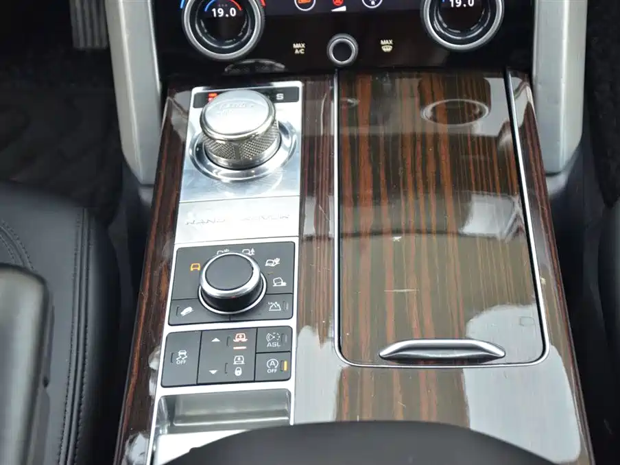 Land Rover Range Rover 2015 3.0 SC V6 Vogue фото 9