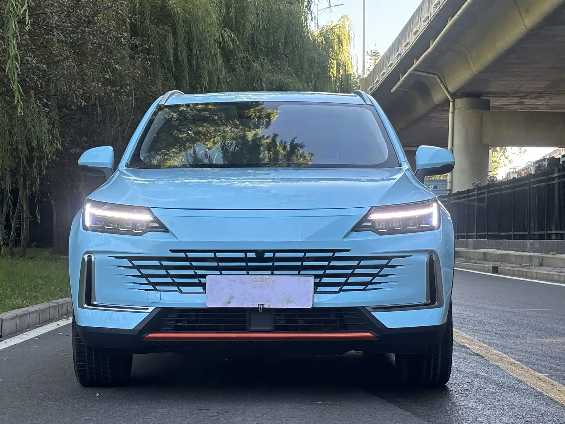 صورة 2 - Skyworth Auto Skyworth HT-i