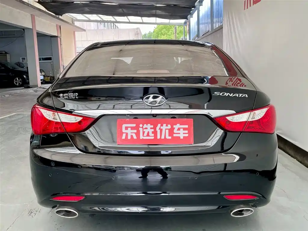 Hyundai Sonata 2013 2.4L Automatic Luxury Edition (China IV) фото 5