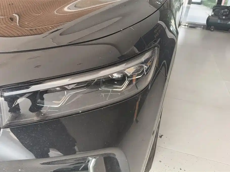 Voyah Auto VOYAH FREE 2021 4WD Extended Range Launch Edition Exclusive Luxury Package фото 5