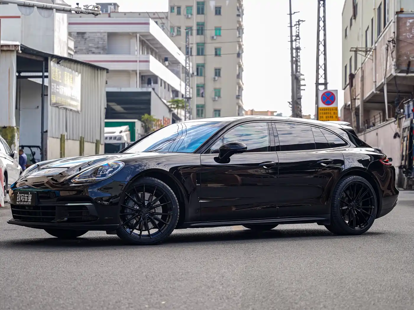Porsche Panamera 2017 Panamera 4S Sport Turismo 2.9T