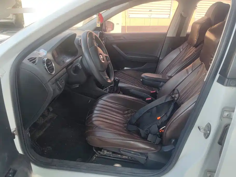 Volkswagen Jetta 2019 2019 Dream Edition 1.4L Manual Fashion