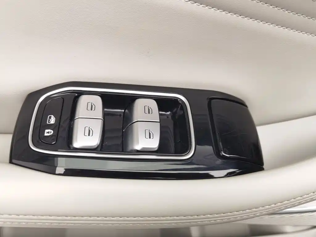 Exeed Yaoguang 2023 2023 400T 4WD Luxury Edition