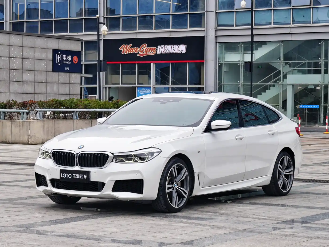 BMW 6 Series GT 2019 630i M Sport Grand Tourer Edition