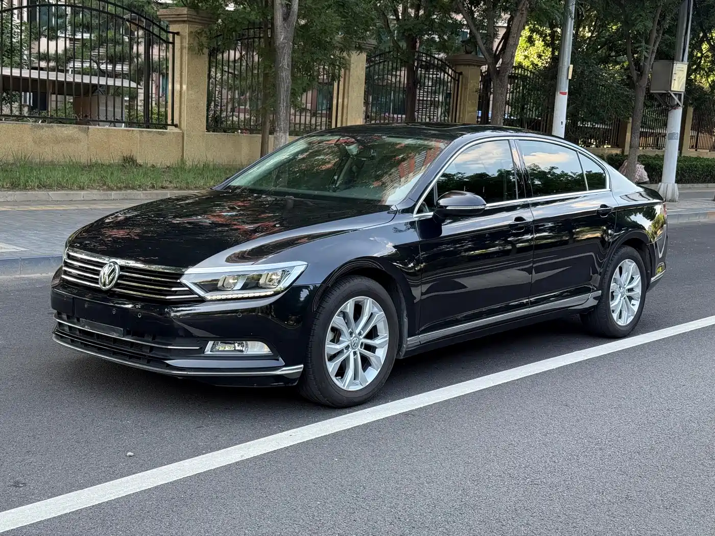  Volkswagen Magotan 2019 330TSI DSG Luxury China V