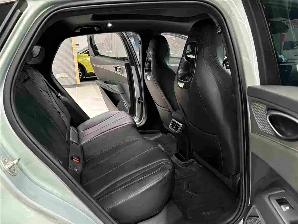 صورة 20 - BYD Seal 06 New Energy