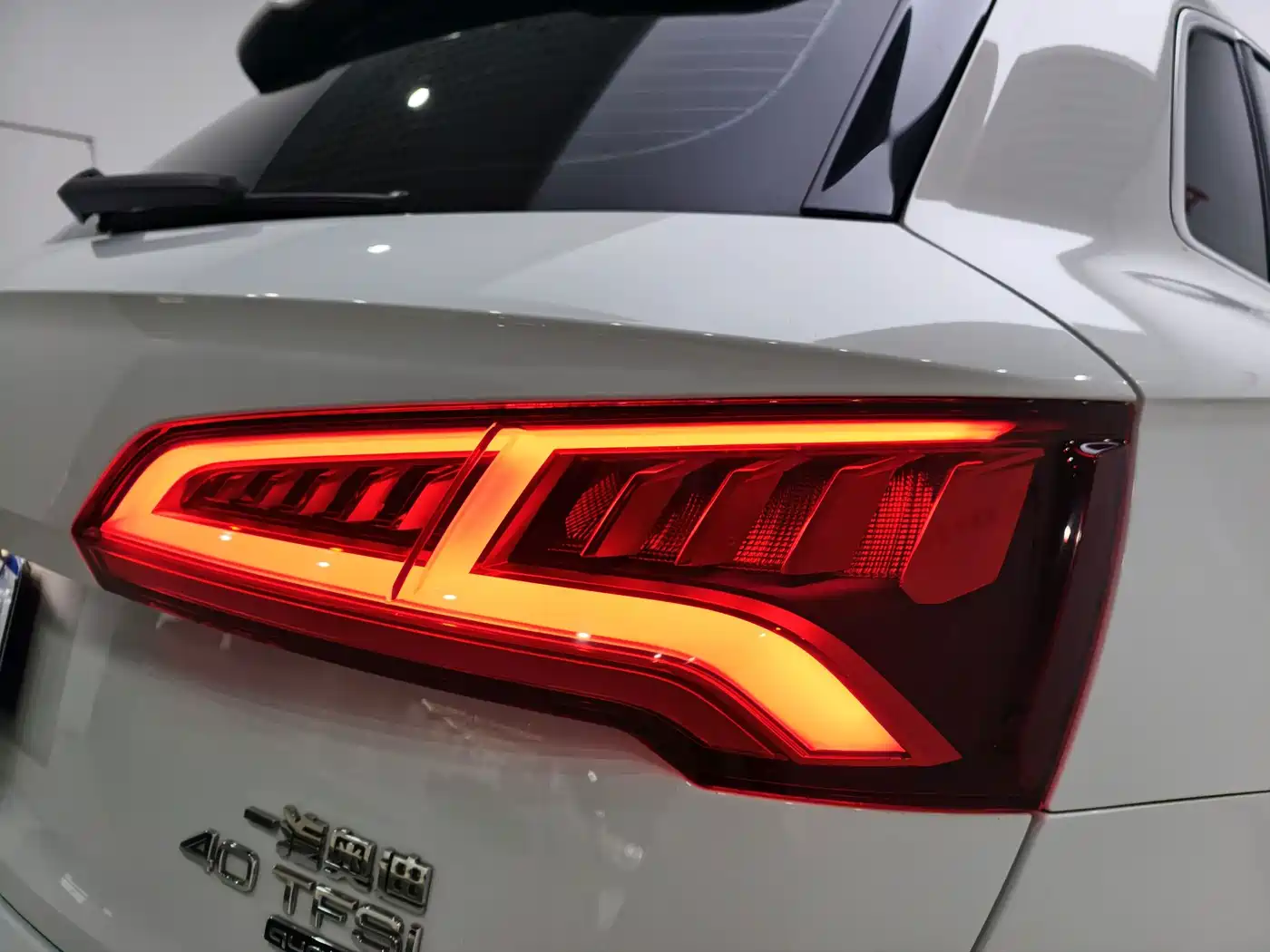 Audi Q5L 2018 2018 40 TFSI Prestige Fashion (China V)